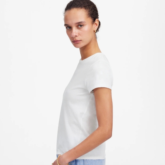 Madewell Essential Slim Tee in Lightweight Cotton Sz L Large - Picture 3 of 7